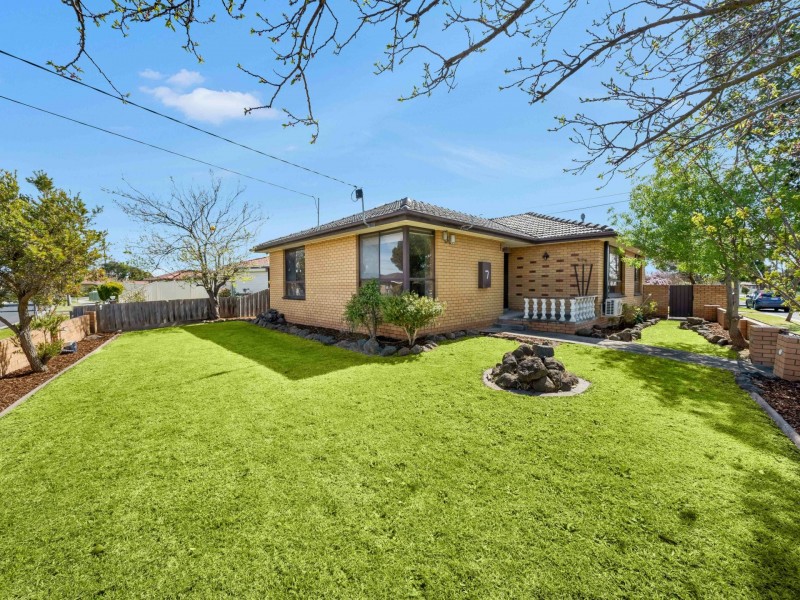 7 Turramurra Drive, Keysborough VIC 3173