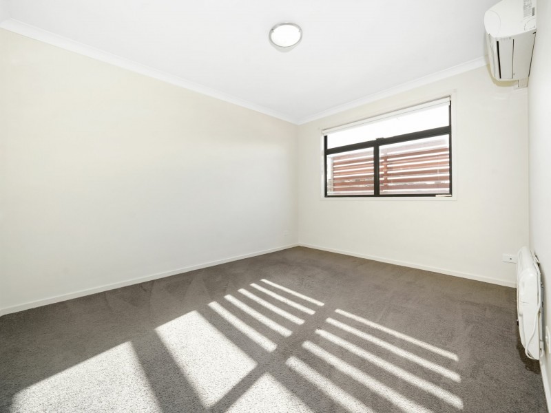 24 Everitt  Street, Dandenong VIC 3175