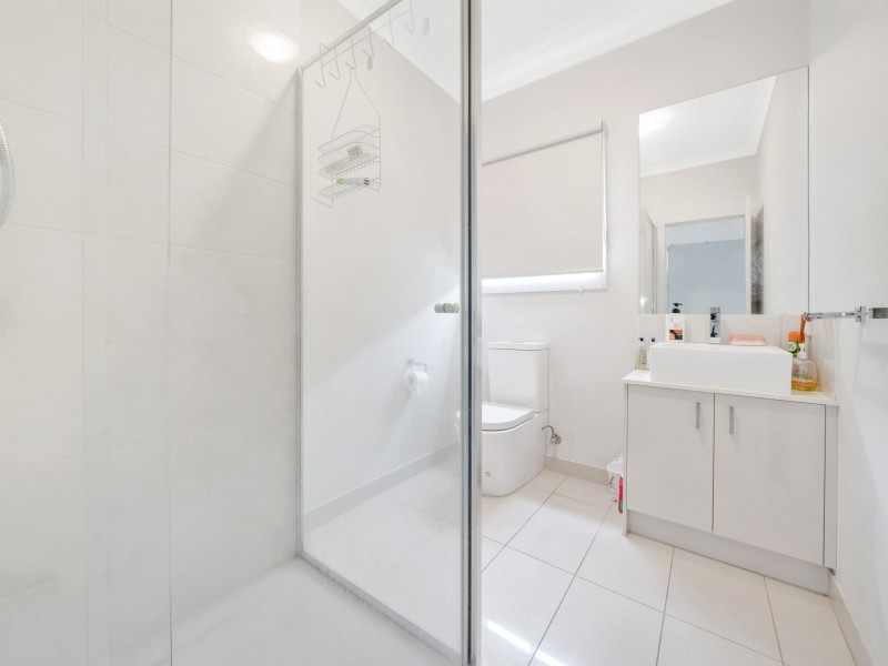 4/21 Wall Street, Noble Park VIC 3174