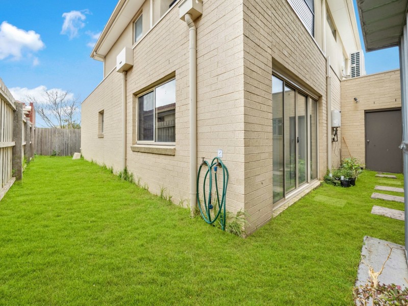 4/21 Wall Street, Noble Park VIC 3174