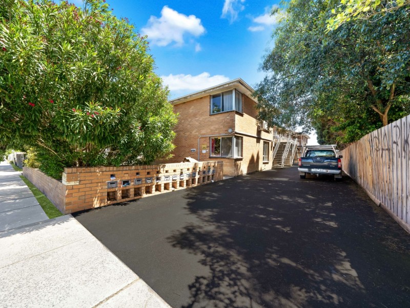 Apartment 10/21 Potter Street, Dandenong VIC 3175