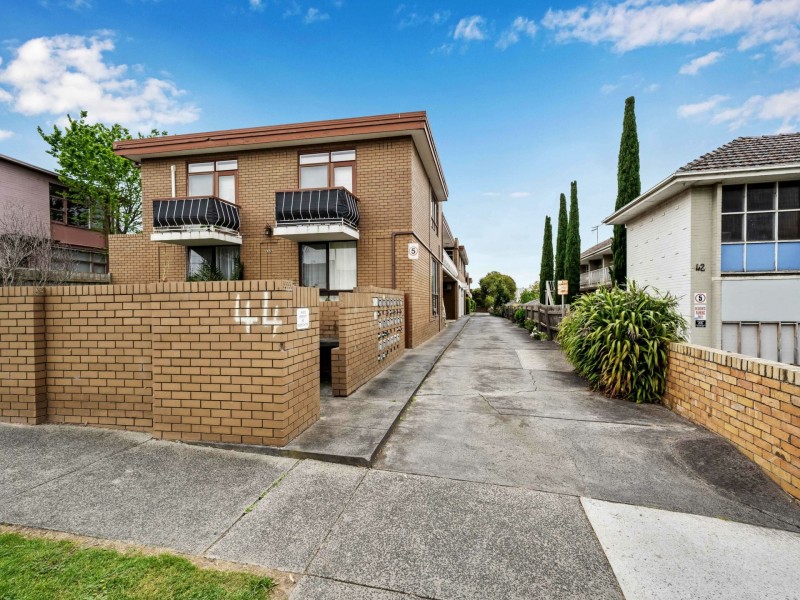 Apartment 8/44 Princes Highway, Dandenong VIC 3175