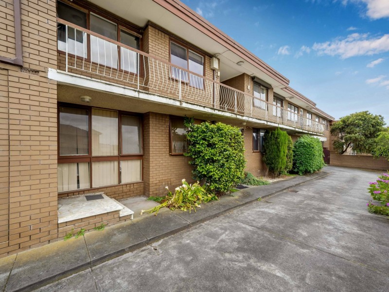 Apartment 8/44 Princes Highway, Dandenong VIC 3175