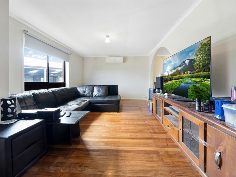 Unit 2/31 Verbena Crescent, Noble Park VIC 3174