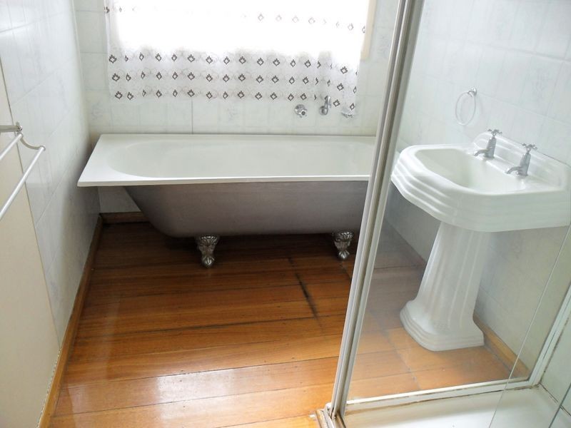 8 Mather Road, Noble Park VIC 3174