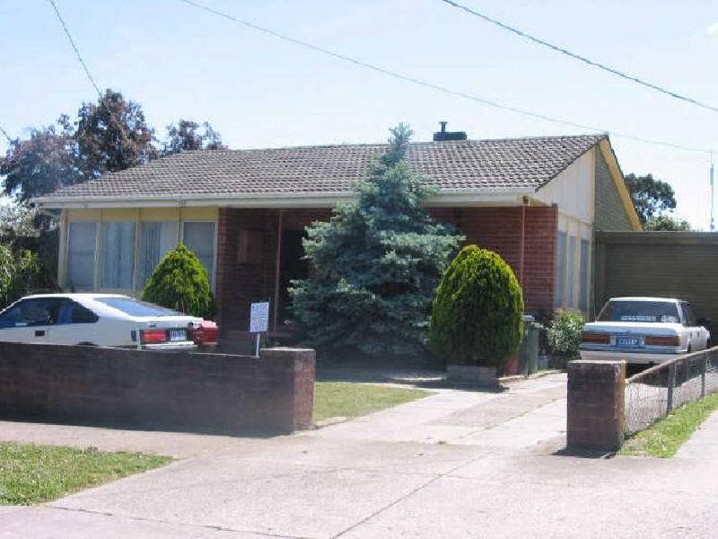 4 Pittosporum Grove, Doveton VIC 3177