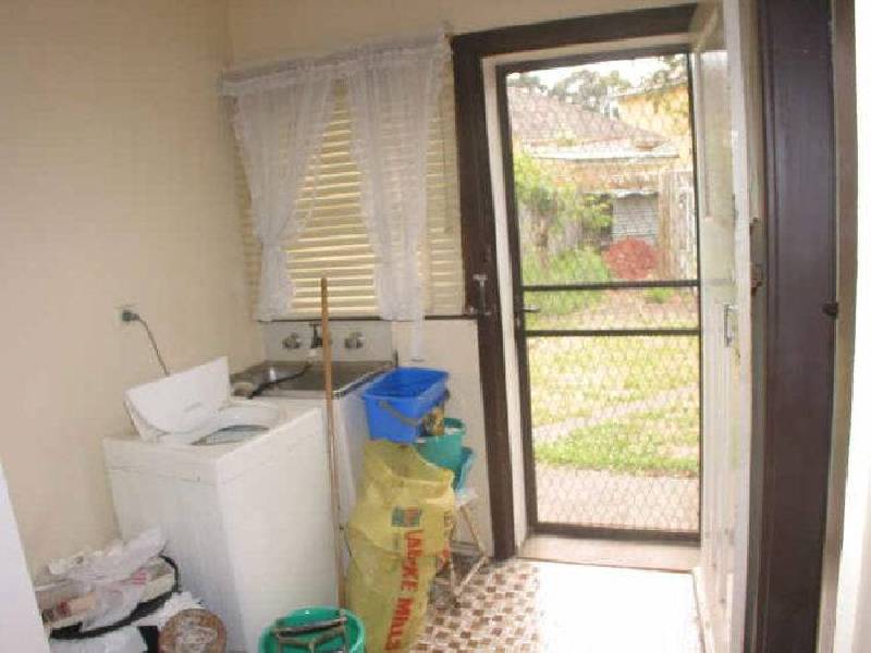 68 Potter Street, Dandenong VIC 3175