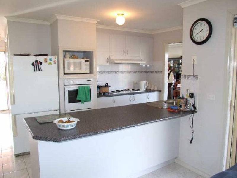 8 Balmaceda Court, Berwick VIC 3806