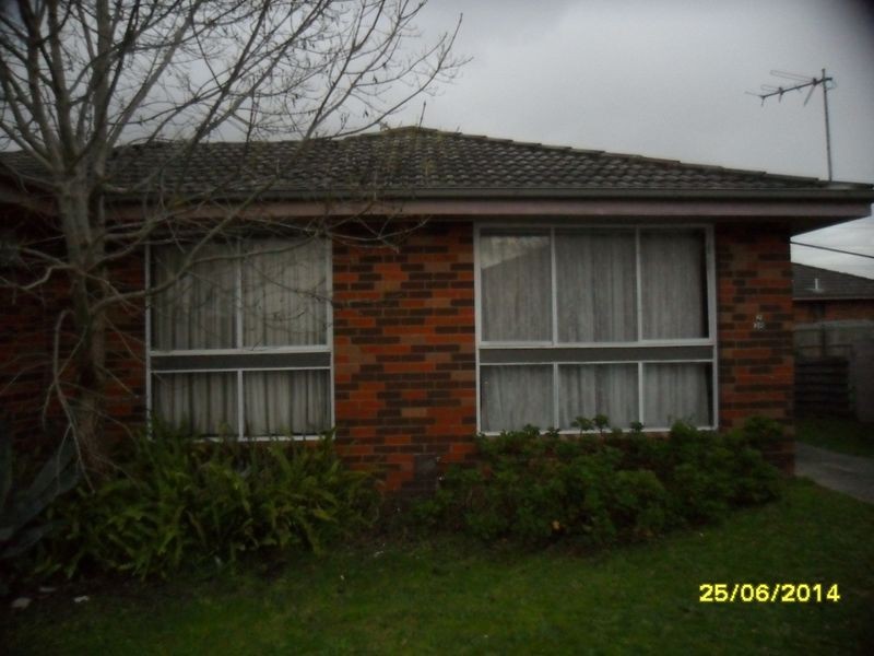 2/38 Verbena Crescent, Noble Park VIC 3174