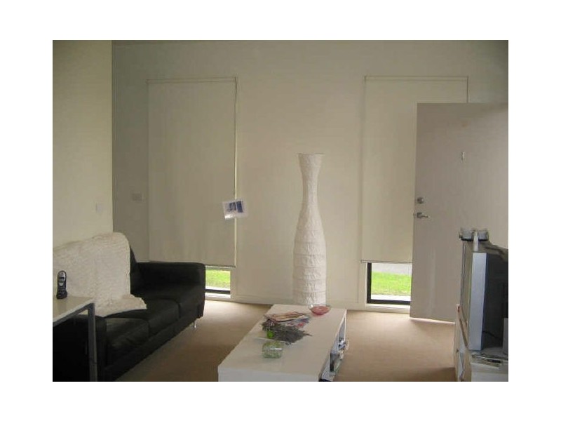 1 Shady Mews, Clayton VIC 3168