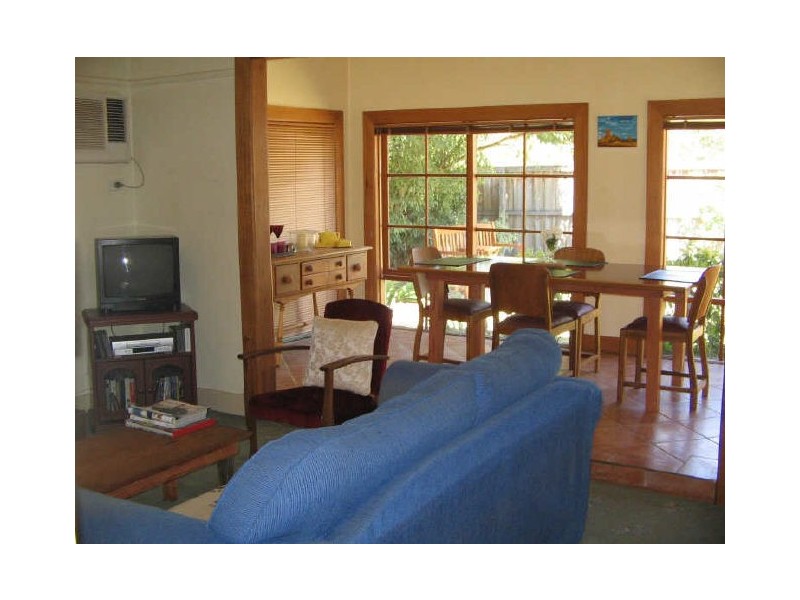 12 Mons Parade, Noble Park VIC 3174