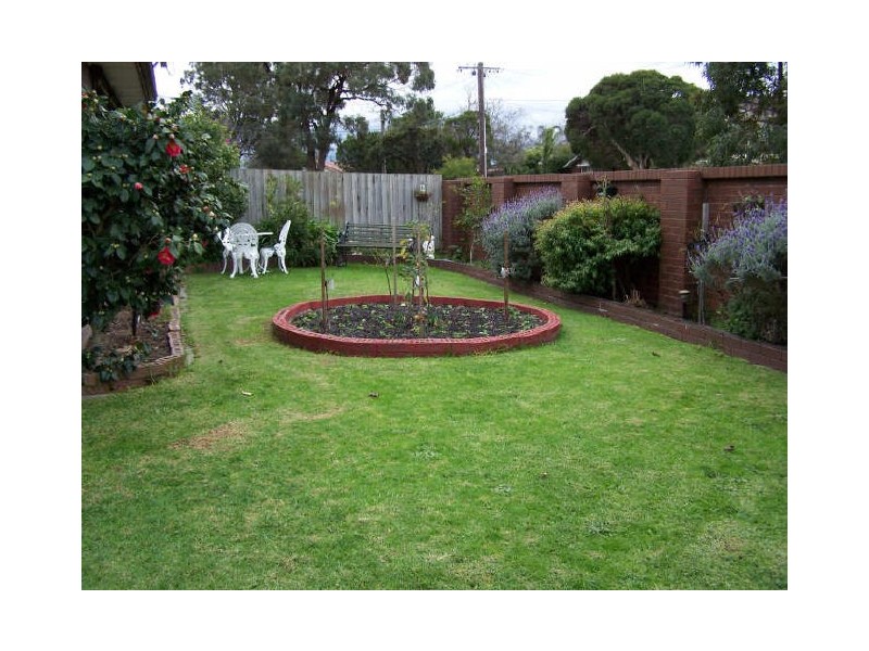 2 Triton Drive, Keysborough VIC 3173