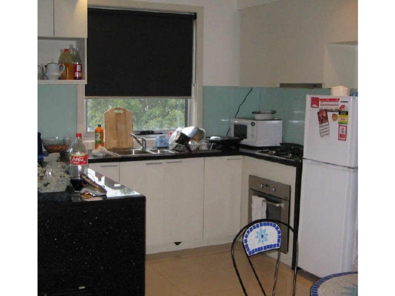 16/8 St James Avenue, Springvale VIC 3171