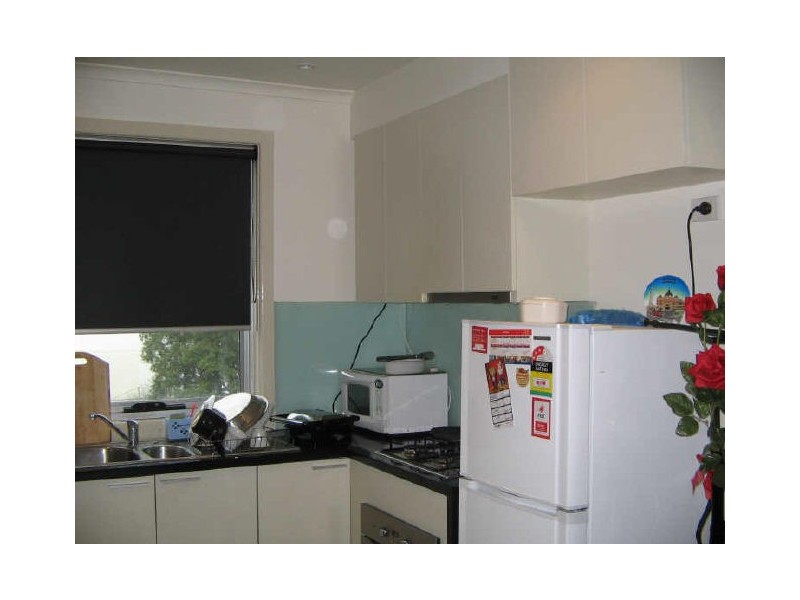 16/8 St James Avenue, Springvale VIC 3171