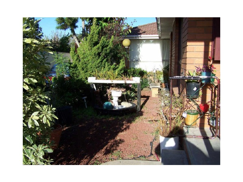 2/17 Allan Street, Noble Park VIC 3174