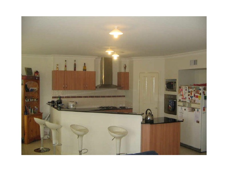 33 Davis Way, Springvale VIC 3171