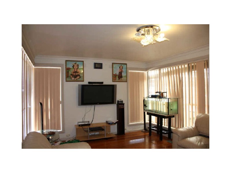 4 Maroubra Avenue, Noble Park VIC 3174