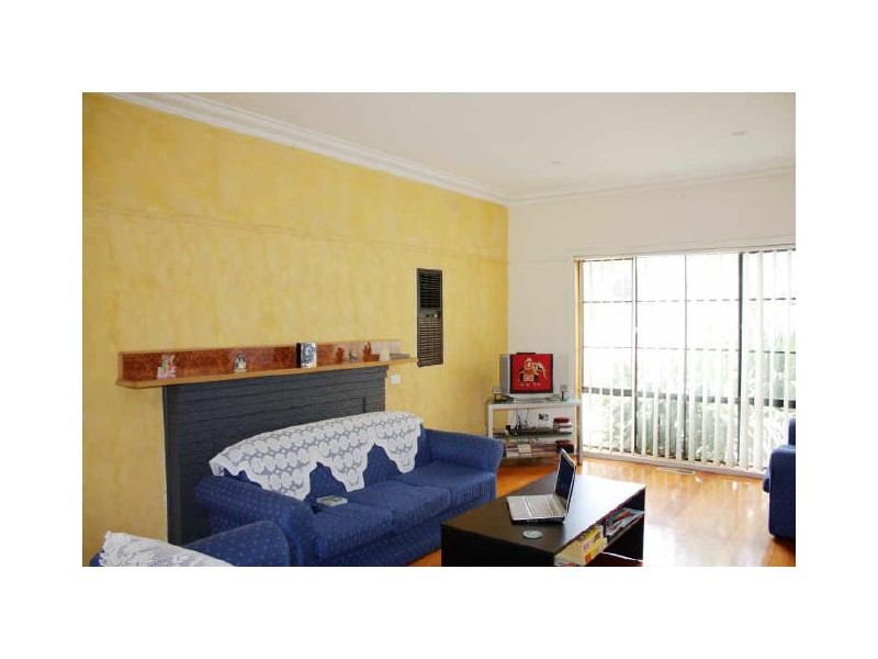 26 Edward Avenue, Dandenong VIC 3175