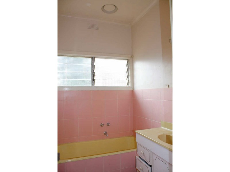 26 Edward Avenue, Dandenong VIC 3175