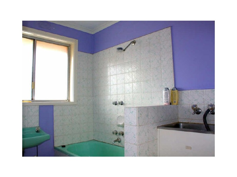 12/24 Leonard Avenue, Noble Park VIC 3174