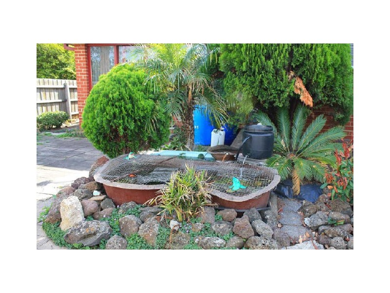 22 Putt Grove, Keysborough VIC 3173
