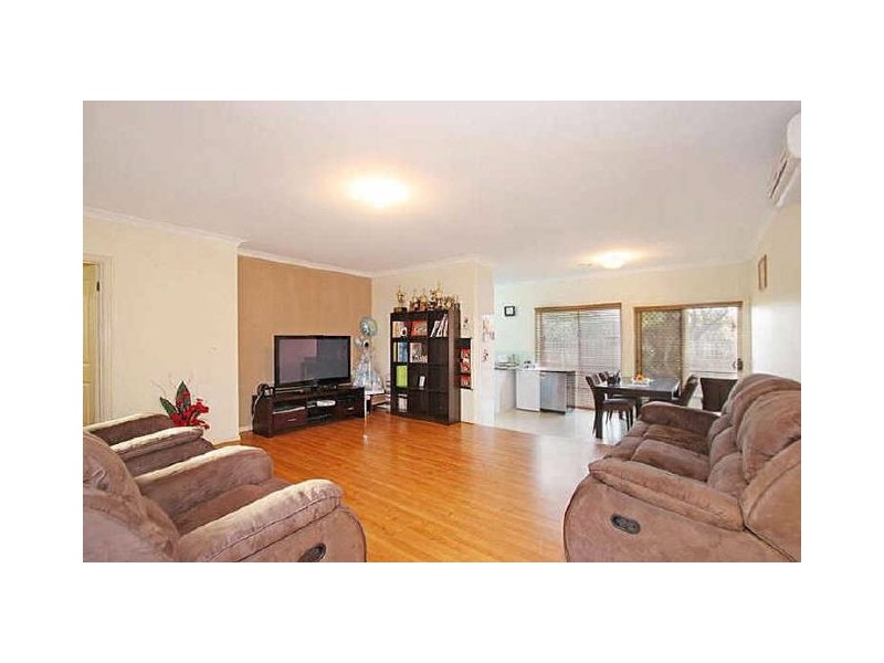 3/23 Camellia Avenue, Noble Park North VIC 3174