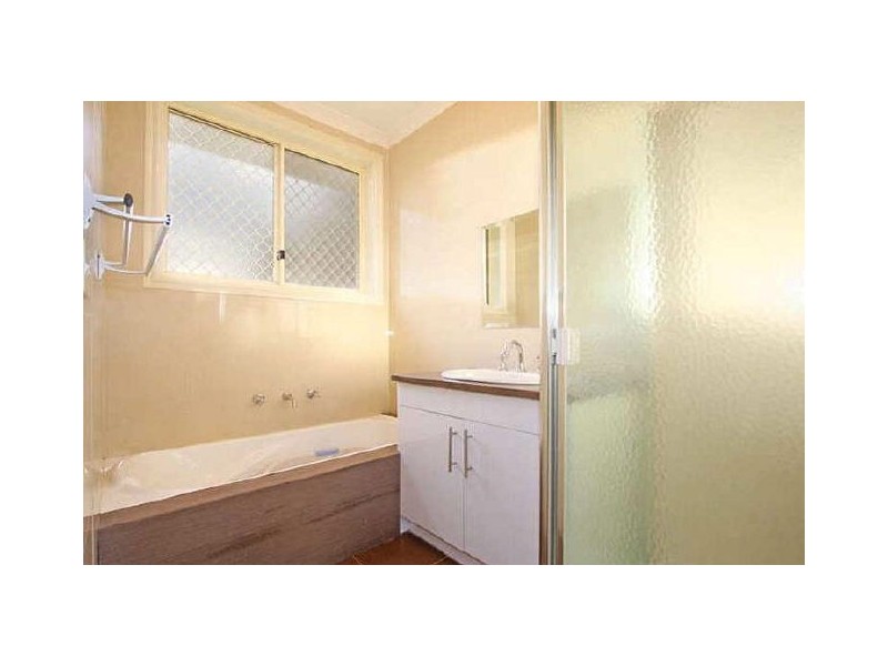 3/23 Camellia Avenue, Noble Park North VIC 3174