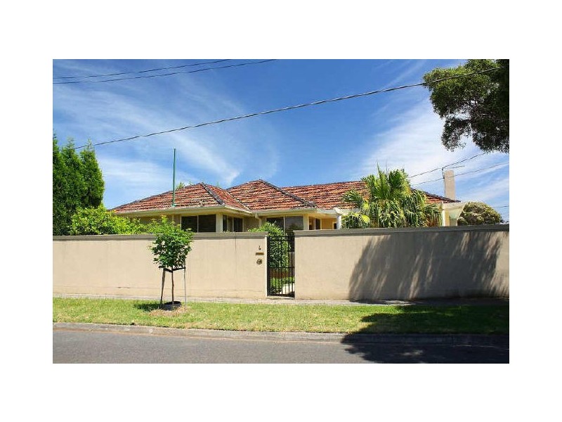 4 Azalea Crescent, Dandenong North VIC 3175