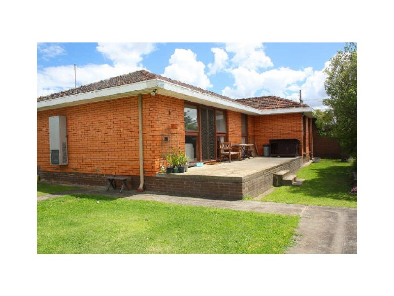 4 Gerard Street, Dandenong North VIC 3175