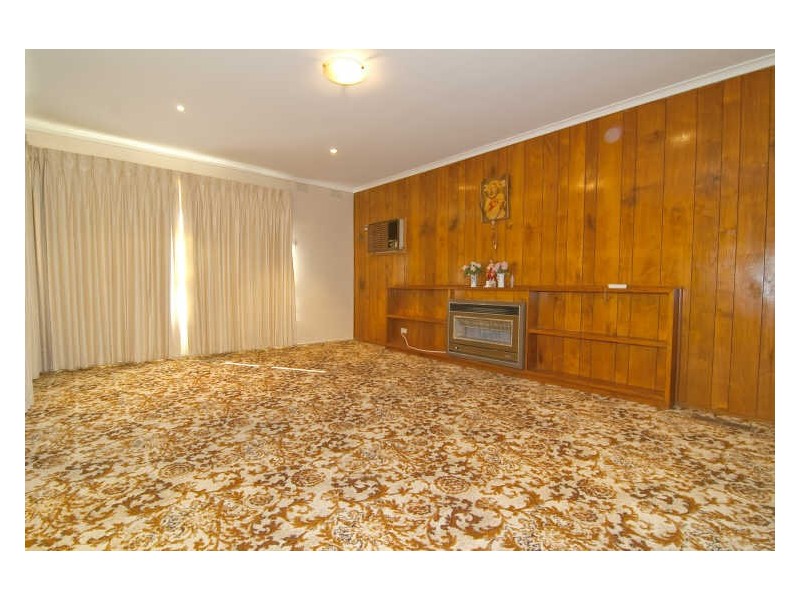 219 Buckley Street, Noble Park VIC 3174