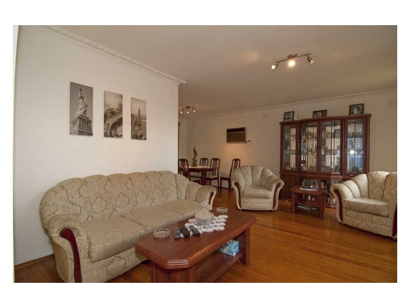 14 Vallota Crescent, Noble Park VIC 3174