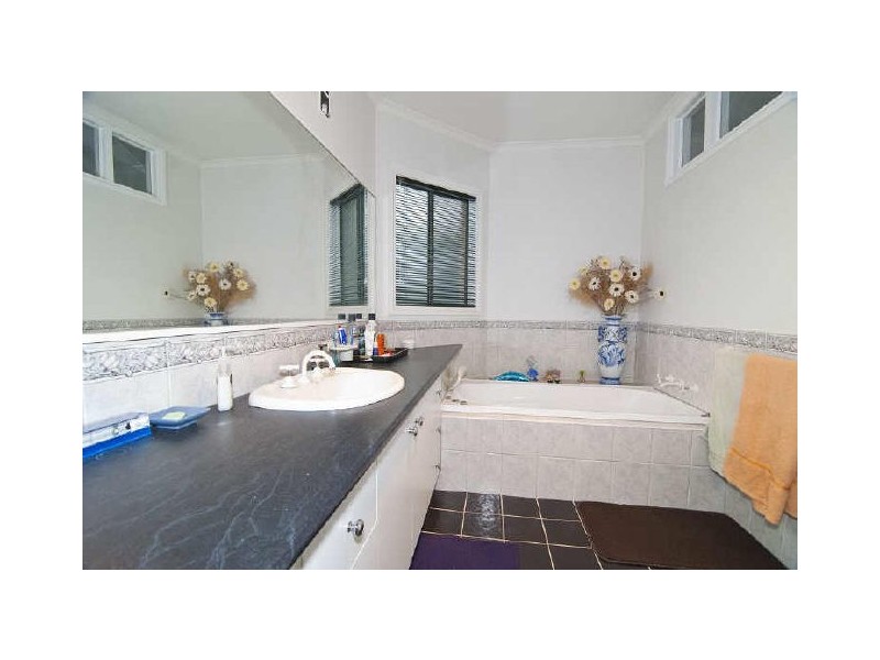 78 Police Road, Springvale VIC 3171