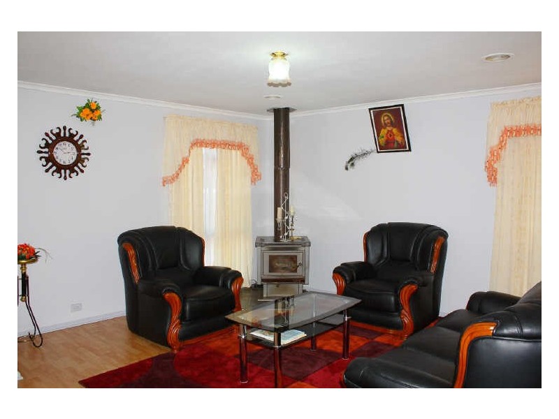 20 Glenburn Drive, Hallam VIC 3803