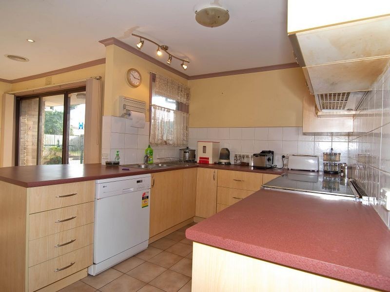 22 Kinlora Court, Springvale South VIC 3172