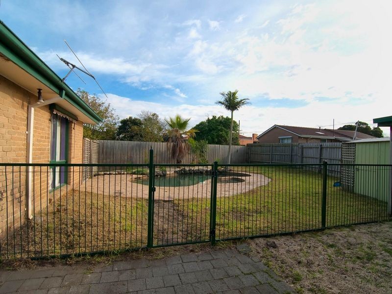 22 Kinlora Court, Springvale South VIC 3172