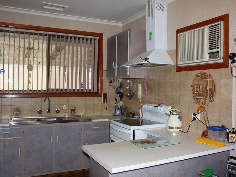 18 Jonathan Court, Noble Park VIC 3174