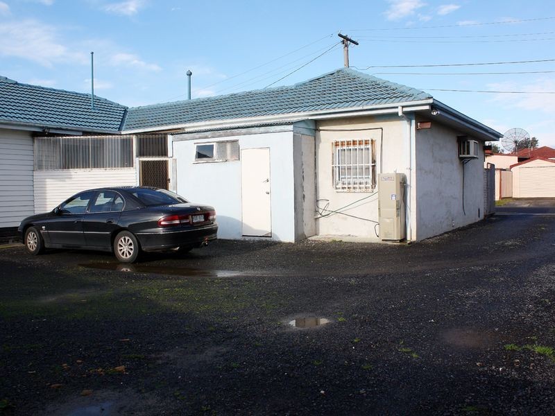 34 Oakwood Avenue, Dandenong North VIC 3175