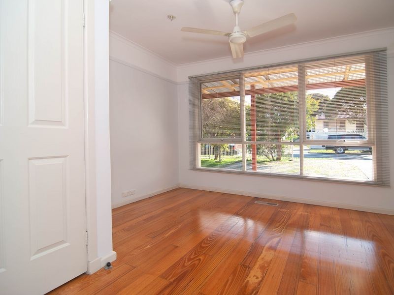 14 Richard Street, Springvale South VIC 3172