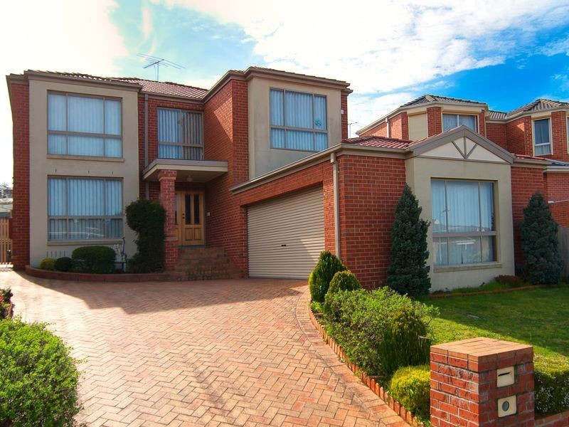 3 Erica Close, Endeavour Hills VIC 3802