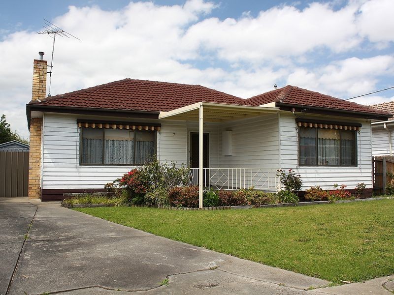 7 Avon Street, Noble Park VIC 3174