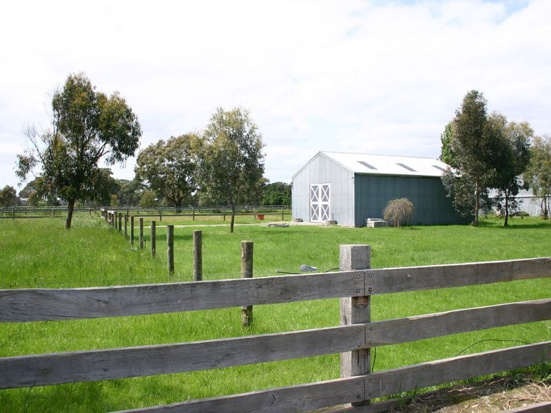 297 Chapel Road, Keysborough VIC 3173