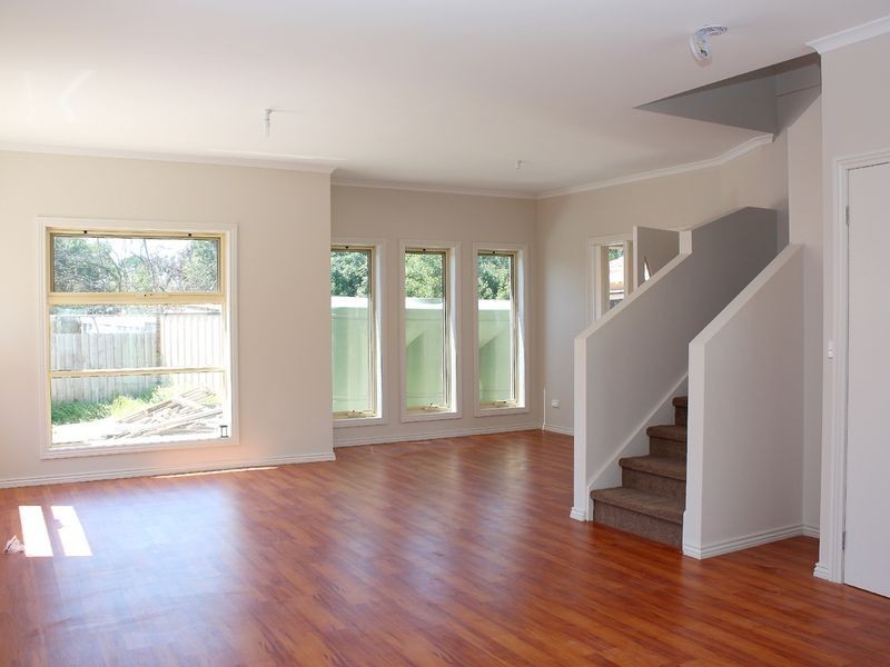 2 & 3/37 Kelvinside Road, Noble Park VIC 3174