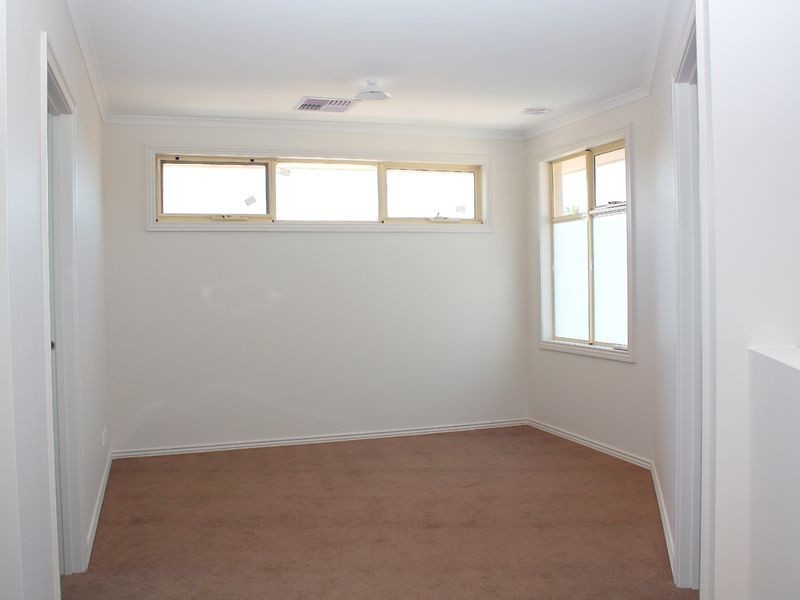 2 & 3/37 Kelvinside Road, Noble Park VIC 3174