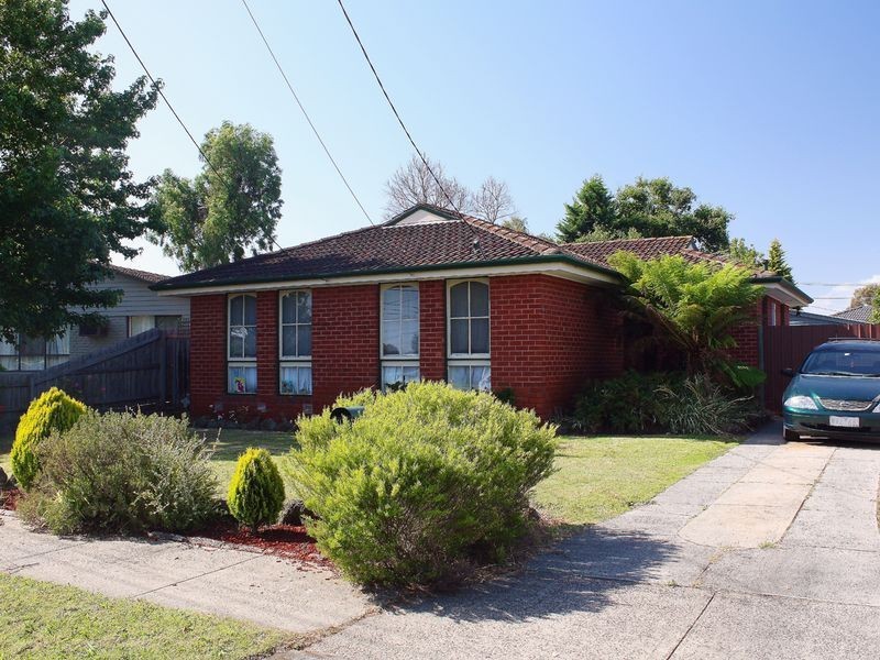 16 Filer Court, Keysborough VIC 3173