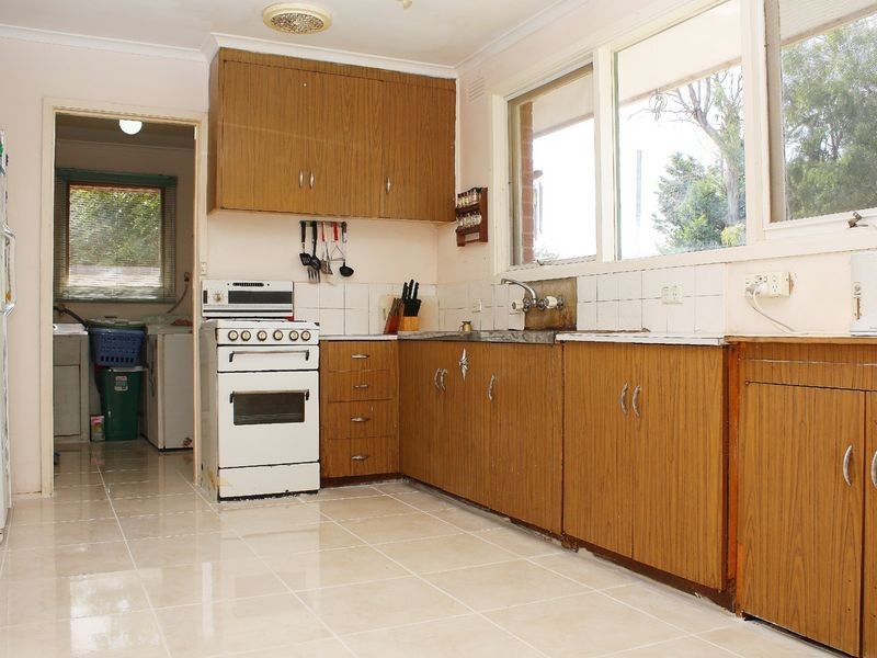 16 Filer Court, Keysborough VIC 3173