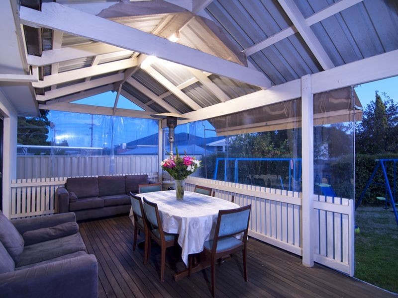 4 Pinewood Avenue, Dandenong North VIC 3175