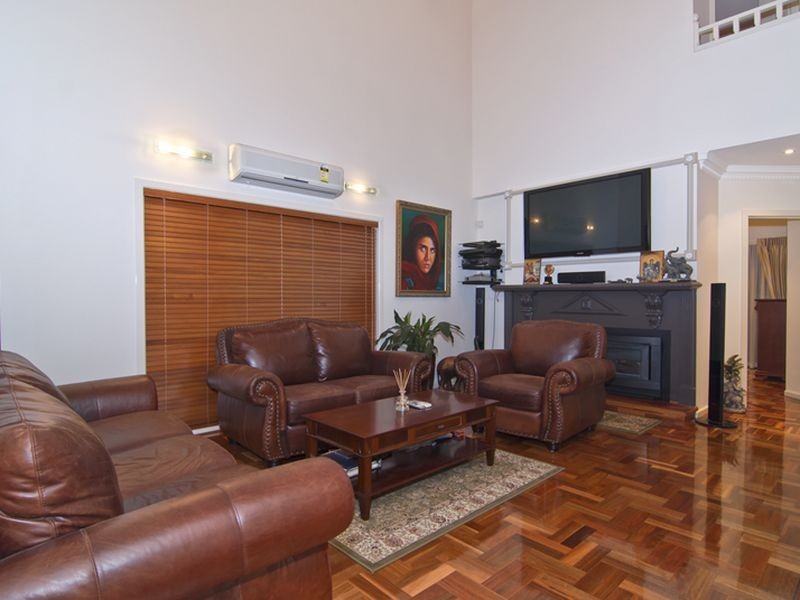 1 Sherwood Crescent, Dandenong North VIC 3175