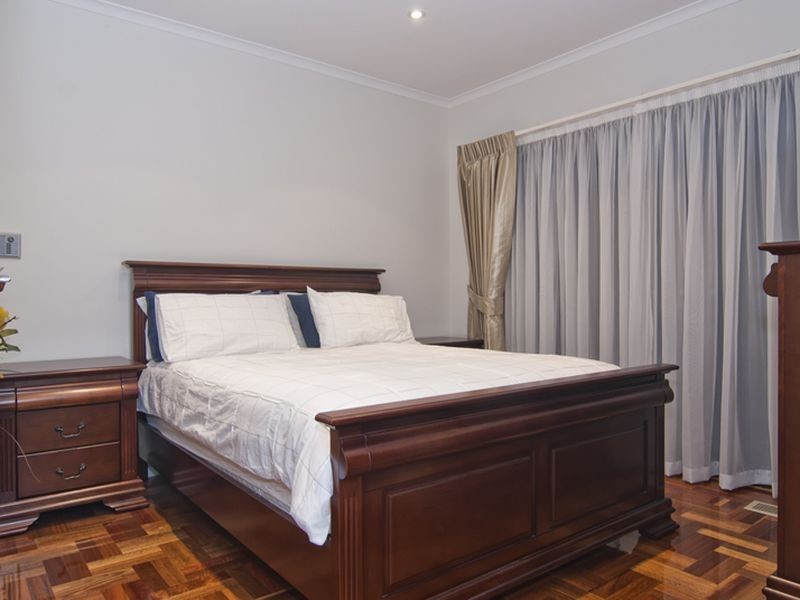 1 Sherwood Crescent, Dandenong North VIC 3175
