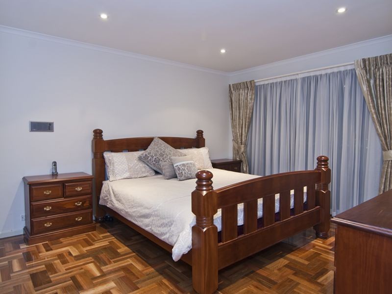 1 Sherwood Crescent, Dandenong North VIC 3175