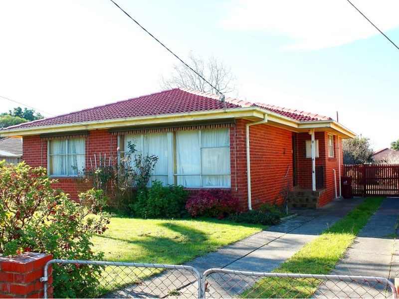 8 Victoria Court, Dandenong North VIC 3175
